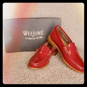 *PRICE DROP* G.H. Bass Weejuns